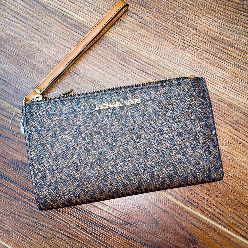NWT Micheal Kors Lg Double Zip Wristlet
